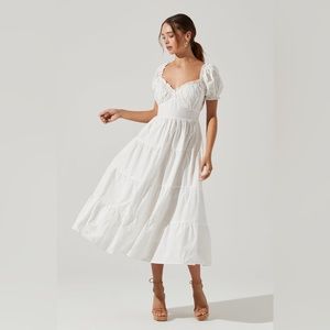NWT ASTR Short Sleeve Cinched Bust Midi Dress White Size Small